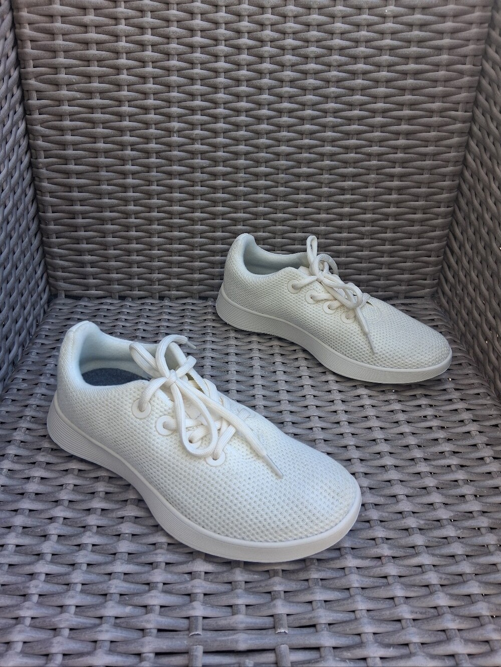 NEW Allbirds Knit Lace-Up Beige  Sneakers